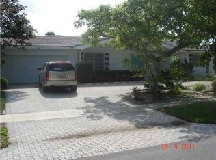 690 SW 55th Ave, Plantation, FL 33317