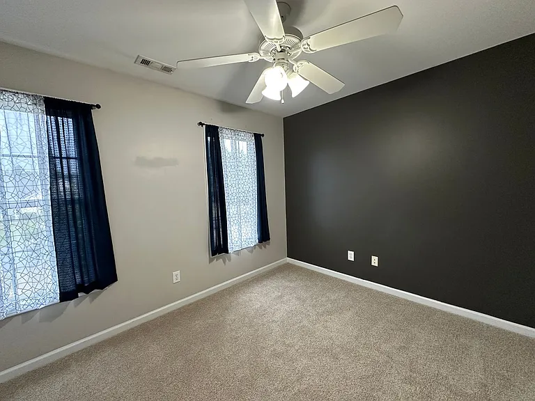 3679 Pioneer Dr — Photo 26