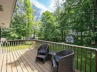 10638 Rogers House — Photo 3