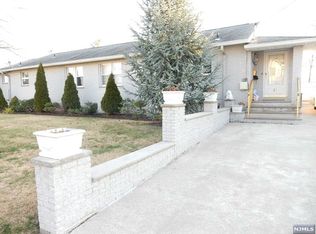 81-83 Fournier Cres, Elmwood Park, NJ 07407