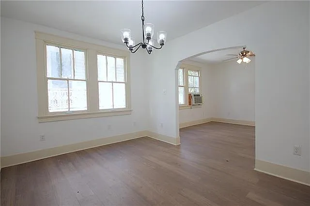 2 bed, 1.0 bath, 1450 sqft, $1,800 — Photo 3