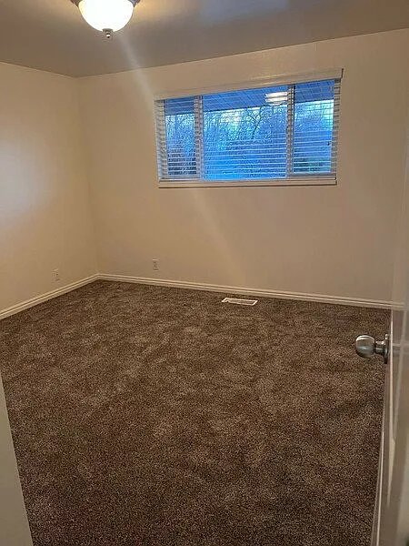 2 bed, 850 sqft, $1,325 — Photo 4