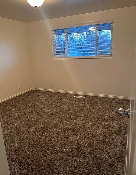 1627 S 740 E #1627 — Photo 4