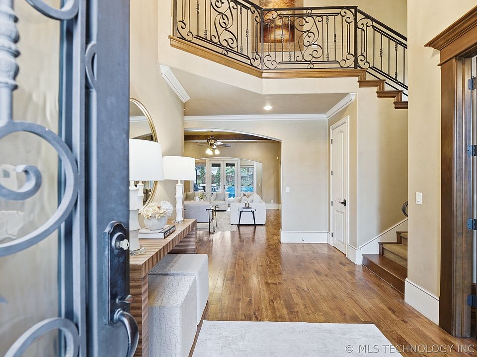 8010 S Guthrie Ct, Tulsa, OK 74132 | Zillow