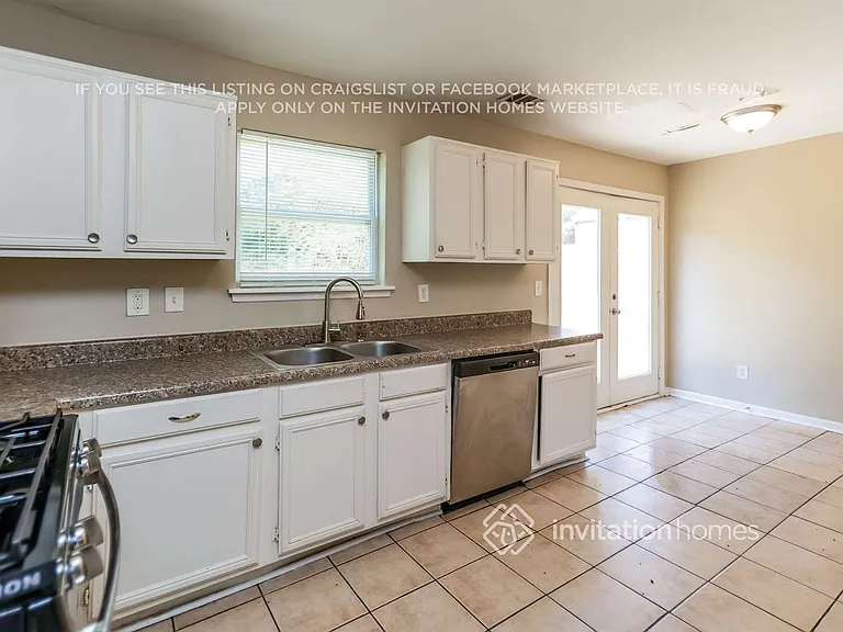 3466 Newberry Trl — Photo 8
