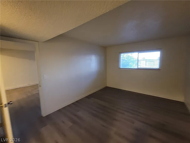 615 S Royal Crest Cir #10 — Photo 20