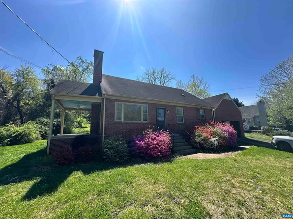 912 Saint Charles Ave, Charlottesville, VA 22901