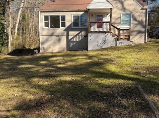 2452 Lakeshore Dr NE, Conyers, GA 30012