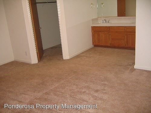 2nd image of 715 Twilight Ct
