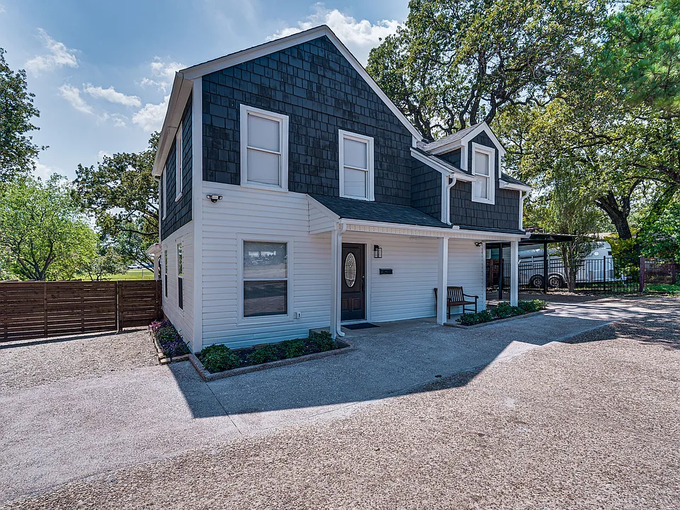 1924 E Shady Grove Rd
