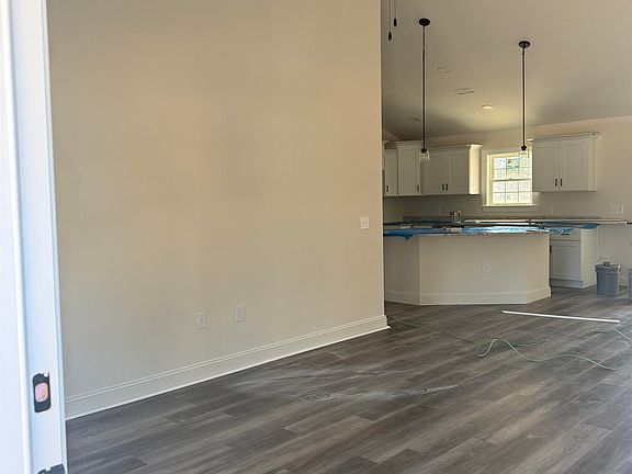 2nd image of 374 Three Curve Rd. #Cedar 3