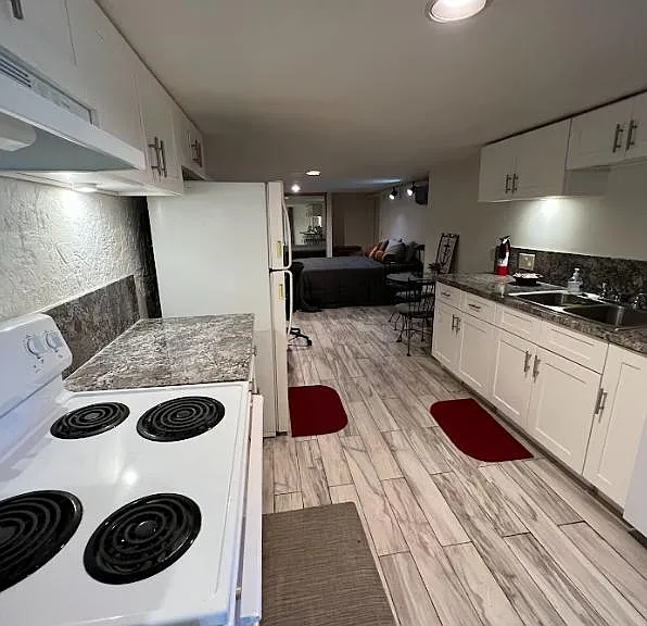 2387 Mount Olympus Dr #1/2 — Photo 12