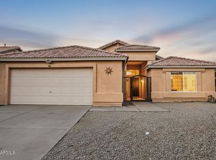 946 W 14th Ave, Apache Junction, AZ 85120