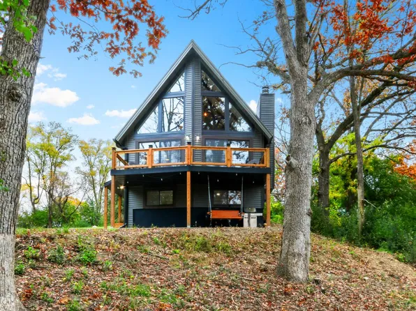 W5485 Baywood DRIVE, Elkhorn, WI 53121
