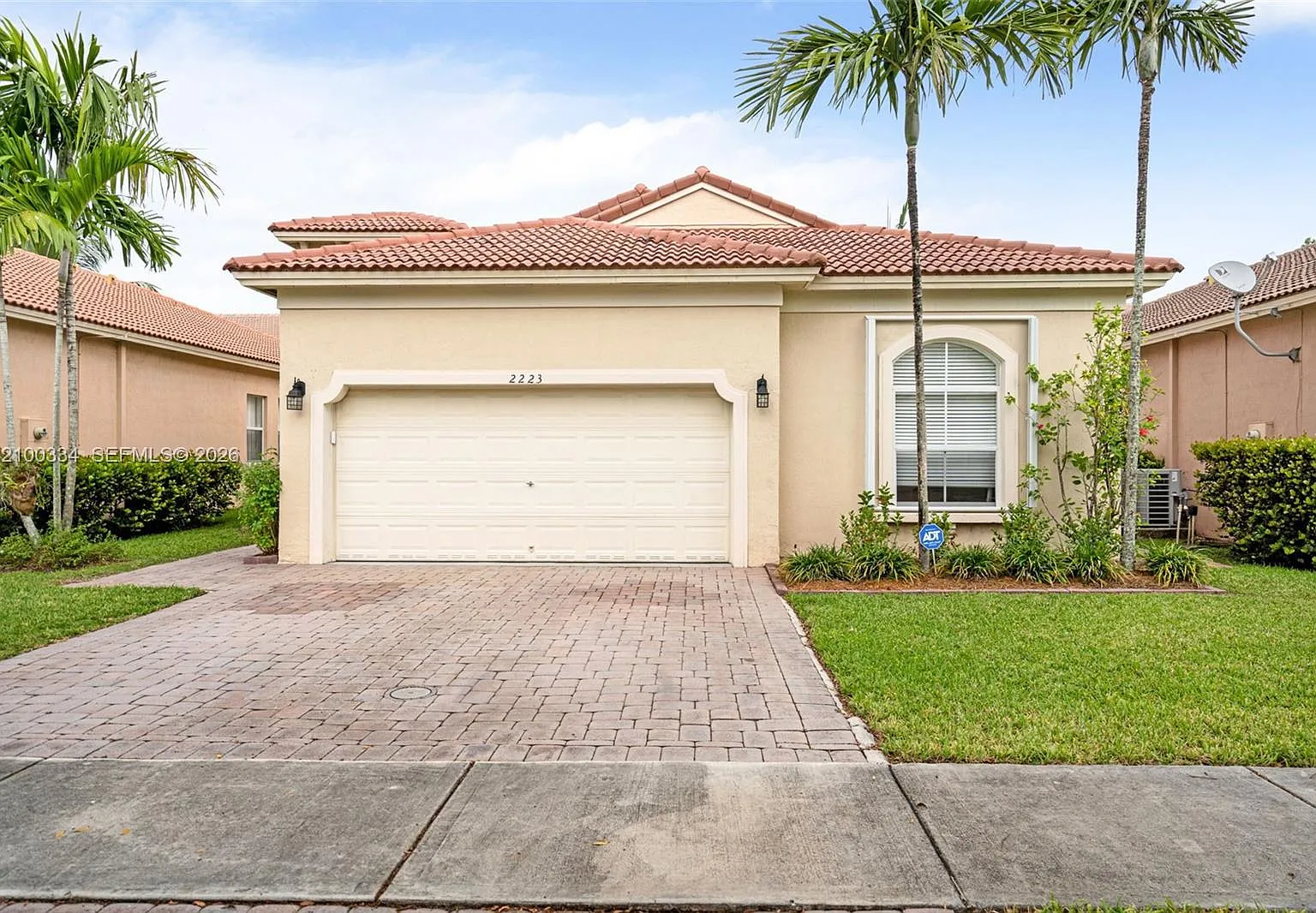 Portofino Estates — Photo 1