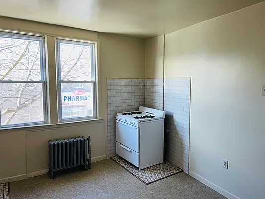 Rented by Fifth & Forever LLC | media 29