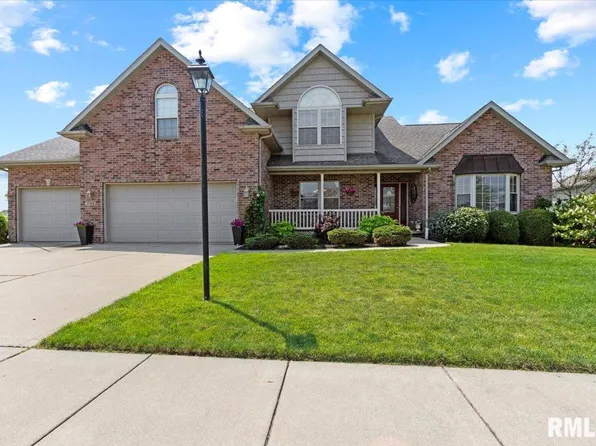 1704 Kingsbury Rd, Washington, IL 61571