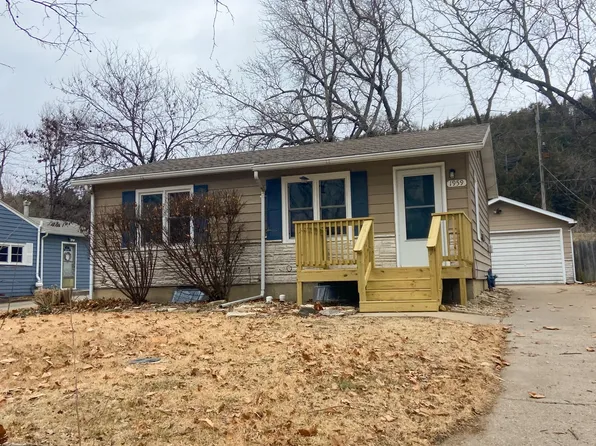 1959 Lincoln Dr, Manhattan, KS 66502
