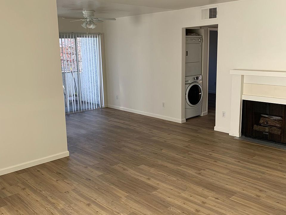1st image of 740 N Alfred St #104