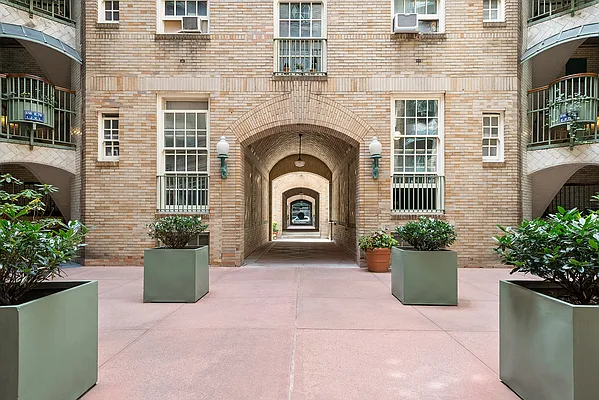 6605 Granton Ave Unit 3A, North Bergen, NJ 07047 - Condo for Rent in North  Bergen, NJ | Apartments.com