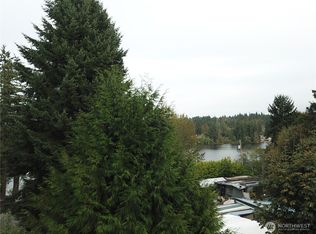 4646 SE Greenshores Dr, Port Orchard, WA 98367