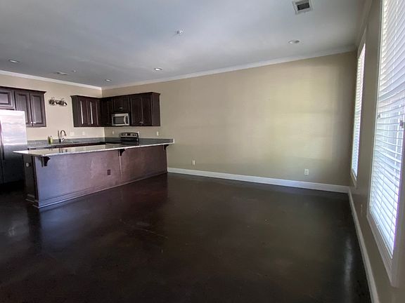 3rd image of 2130 11th St #5