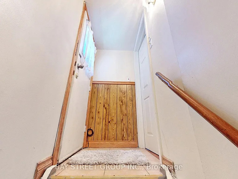 49 Pepperell Cres — Photo 18