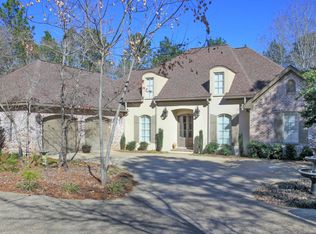 174 Cherry Oak Trl, Petal, MS 39465
