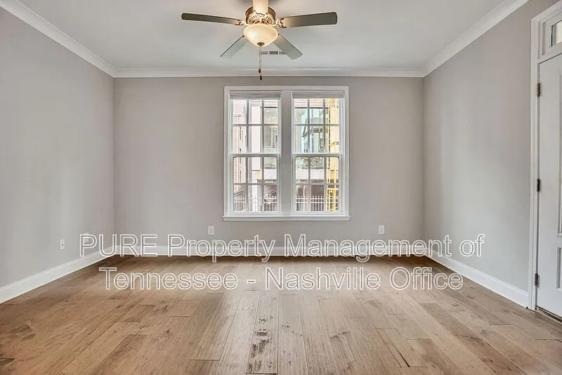 2 bed, 2.5 bath, 1398 sqft, $2,750 — Photo 3