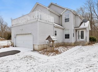 12 Crest Road, Jackson, NJ 08527