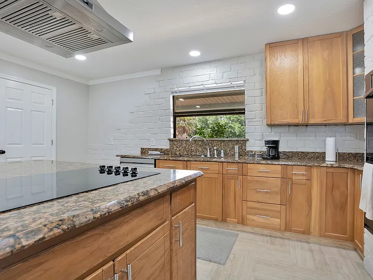 2724 Ardon Ave — Photo 25