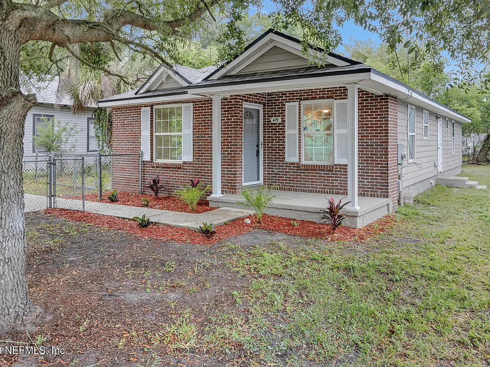 419 King St