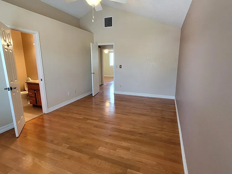 12245 Sunflower St — Photo 12