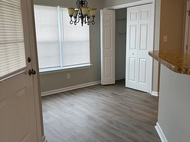 1117 Green Fir Loop — Photo 4