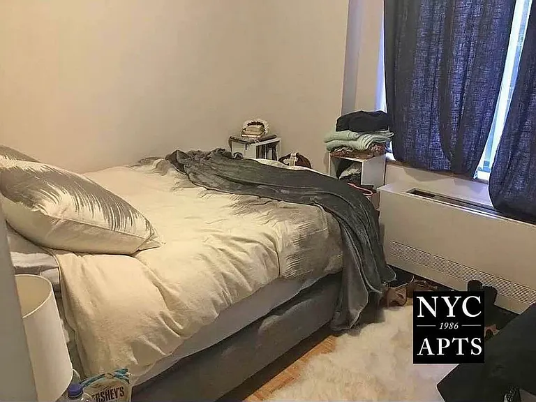 127 E 30th St #4B — Photo 6