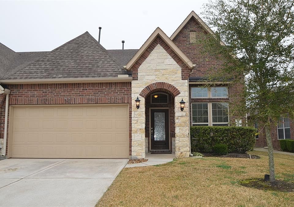 1st image of 19618 Candlewood Oaks Ln
