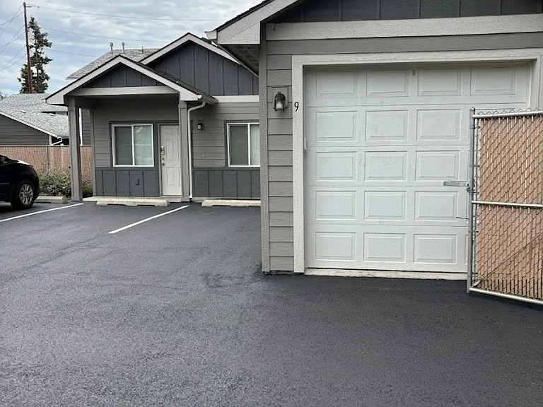 638 W Cherry Ln — Photo 13