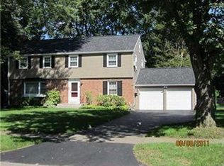 160 Maywood Ave, Rochester, NY 14618