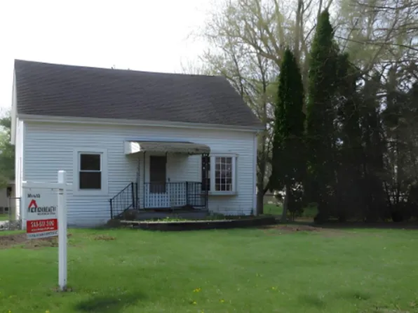 18841 Lathers St, Livonia, MI 48152