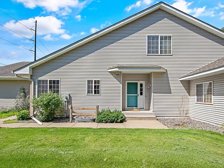 107 County Road F W — Photo 37