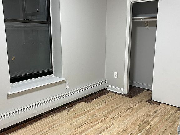 3rd image of 2515 Adam C Powell Blvd #B3
