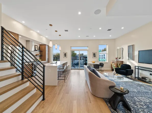 337 Palisade Ave #4, Jersey City, NJ 07307