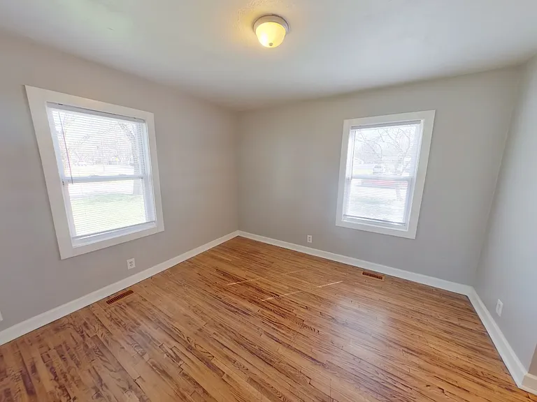 859 S Terrace Dr — Photo 6