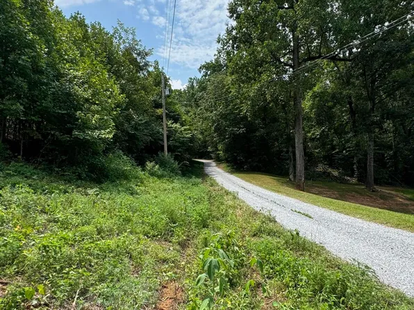 Woodcrest Dr, Newport, TN 37821