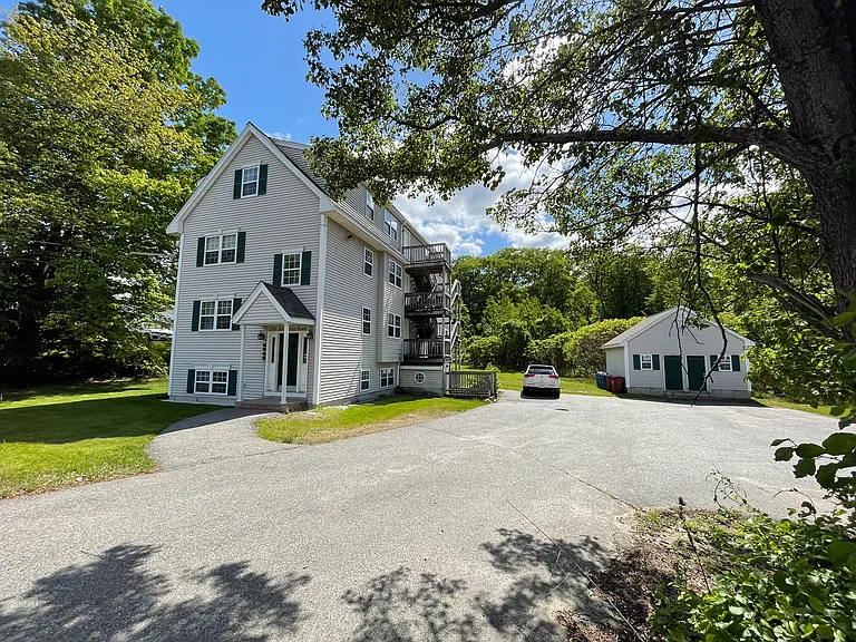 104 Middlesex Rd #1A — Photo 21