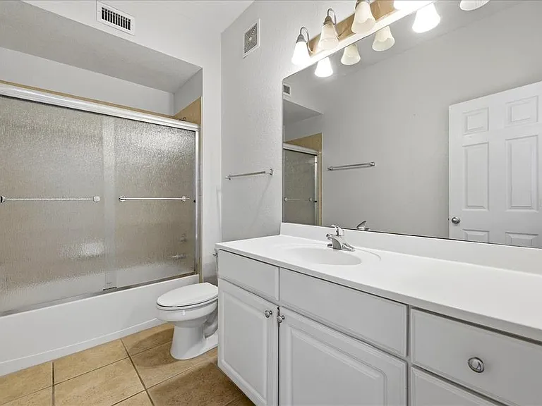 5202 Hampton Beach Pl #5202 — Photo 28