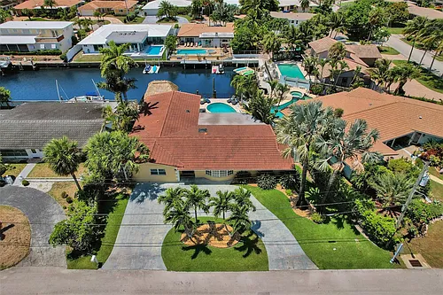 2051 Coral Reef Dr Photo 1