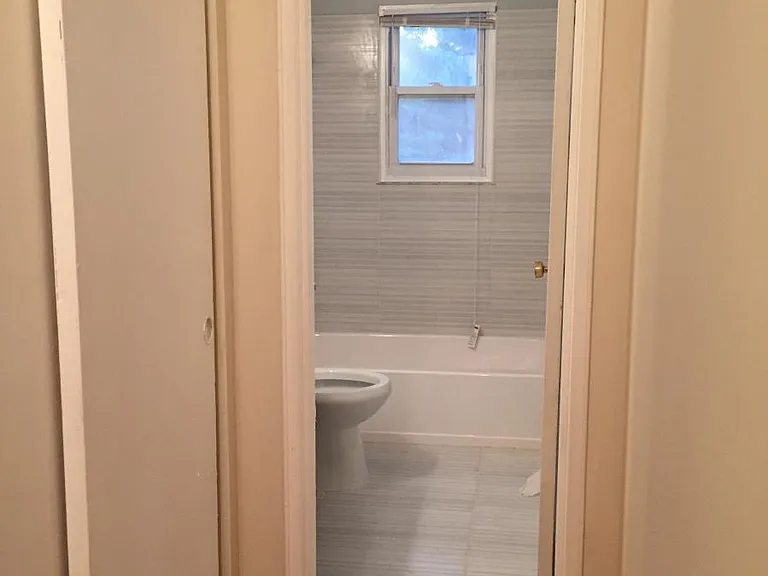 28 Deanna Dr — Photo 7