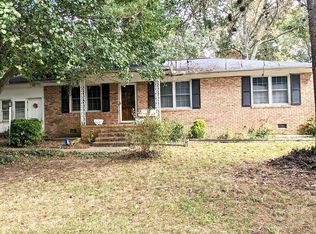 138 Trent Dr, Taylors, SC 29687