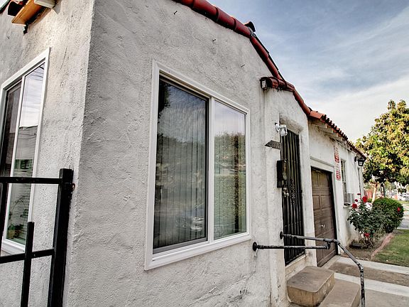 5th image of 11007 California Ave